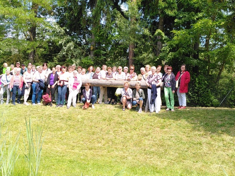 Gruppenbild Tagesfahrt 2023 Landfrauen-Ehrenamt KV NEA-BW