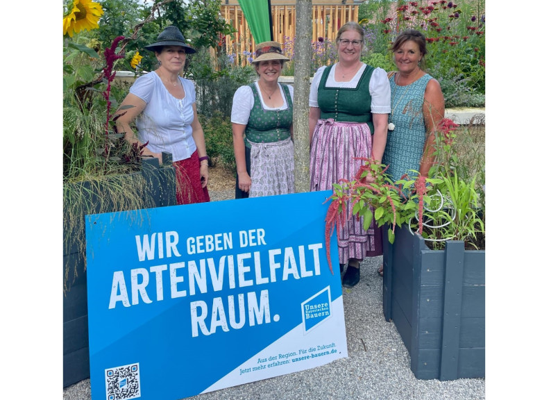 Landfrauen aus dem Kreisverband Miesbach auf der Landesgartenschau