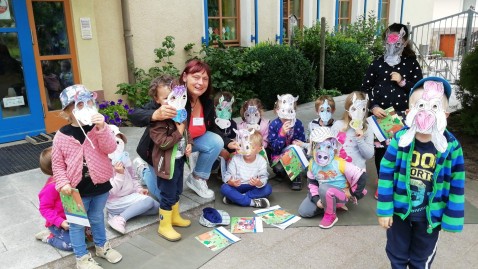 2021-08-03-Kindertag-Bäuerinnen zu Besuch in Kindergärten