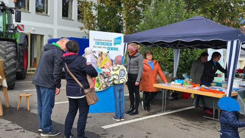 Handwerkermarkt in Uffenheim - Aktionsstand Milch