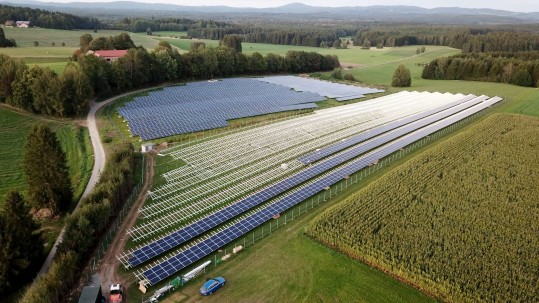 Photovoltaik Freiflächenanlagen | Bayerischer Bauernverband