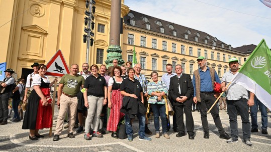 Demonstranten auf dem Odeonsplaz