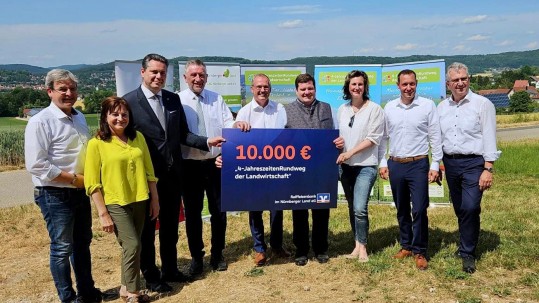 4-Jahreszeiten Weg - Scheckübergabe - KV Nürnberger Land 4-Jahreszeiten Weg - Scheckübergabe - KV Nürnberger Land
