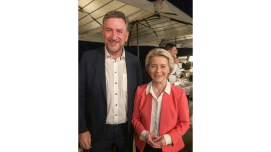 Von der Leyen und Felßner